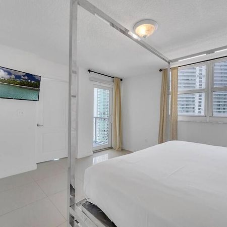 Luxurious Private Unit With Parking Apartman Miami Kültér fotó