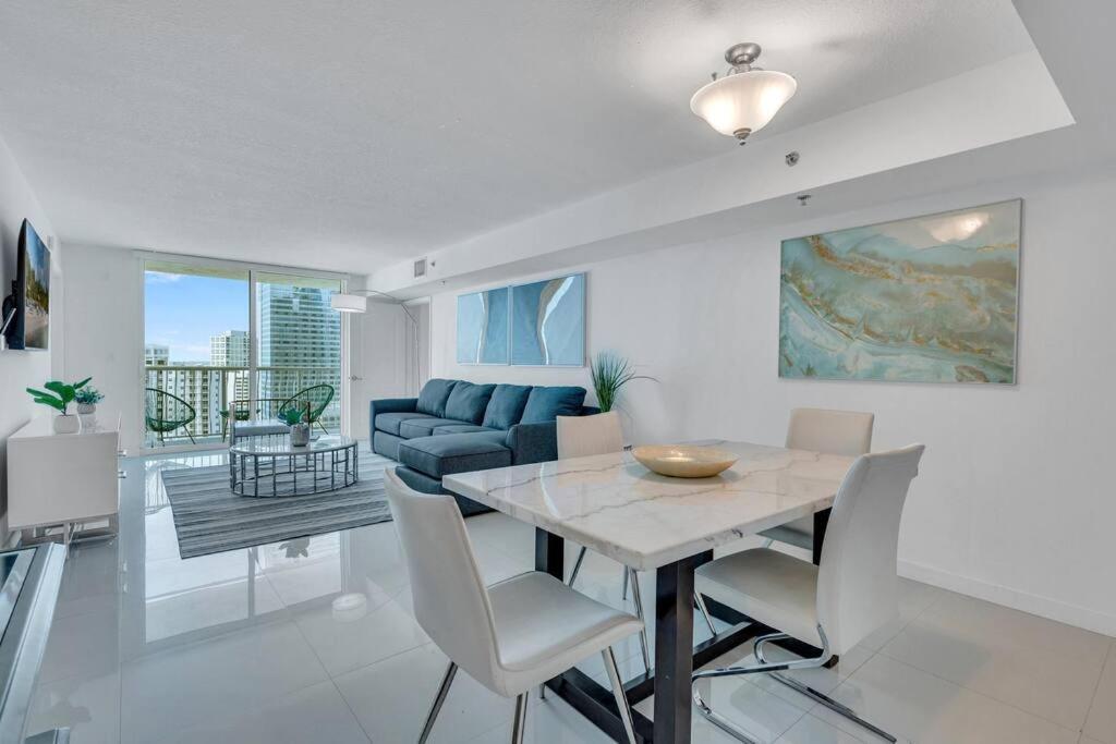 Luxurious Private Unit With Parking Apartman Miami Kültér fotó